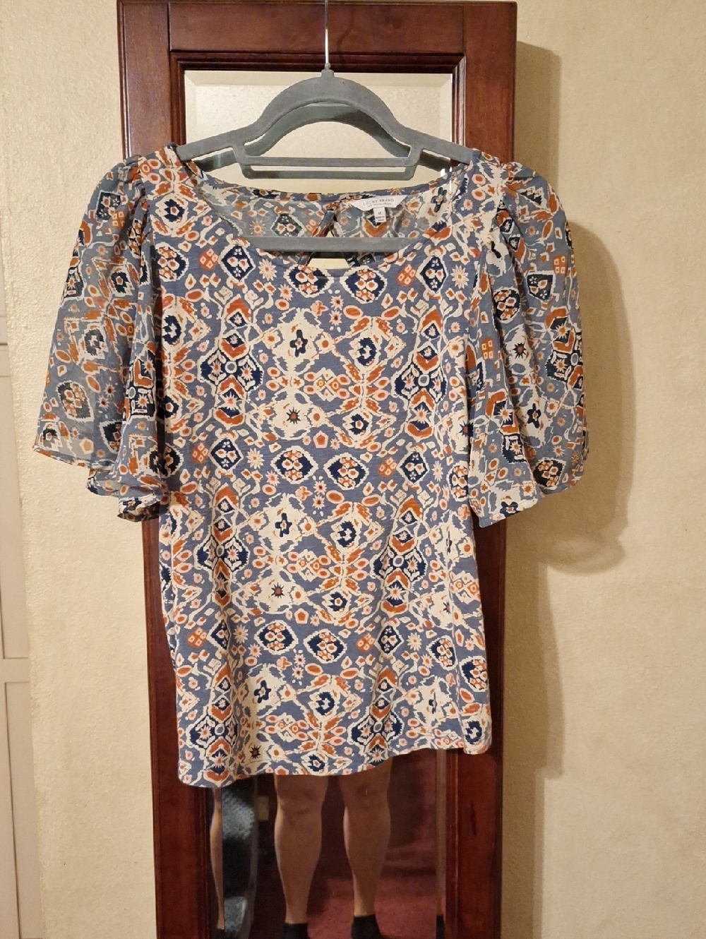 Lucky Brand Blue & Orange Geometric Puff-Sleeve Blouse, Keyhole Back. Sz. M